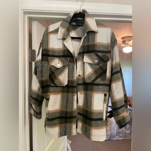 Zara Shacket size Small